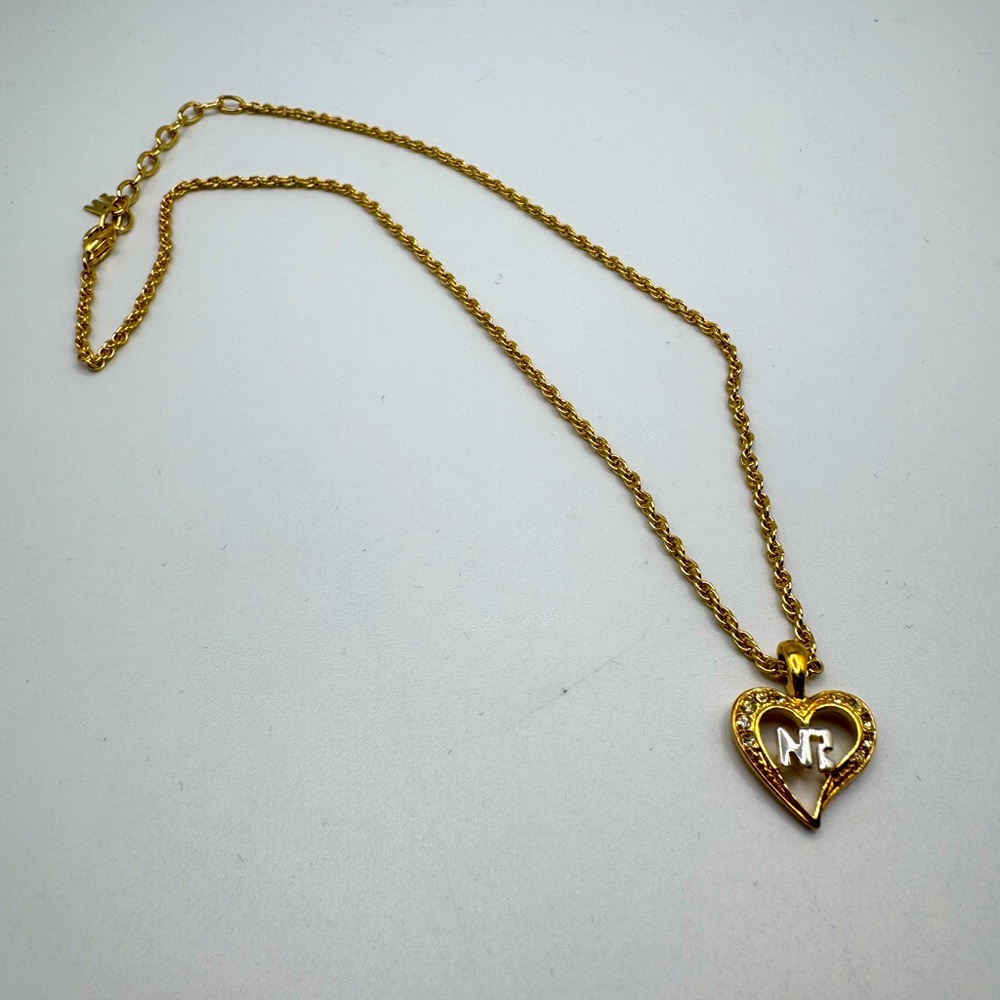 Vintage Nina Ricci Gold Plated Necklace and Heart Pendant